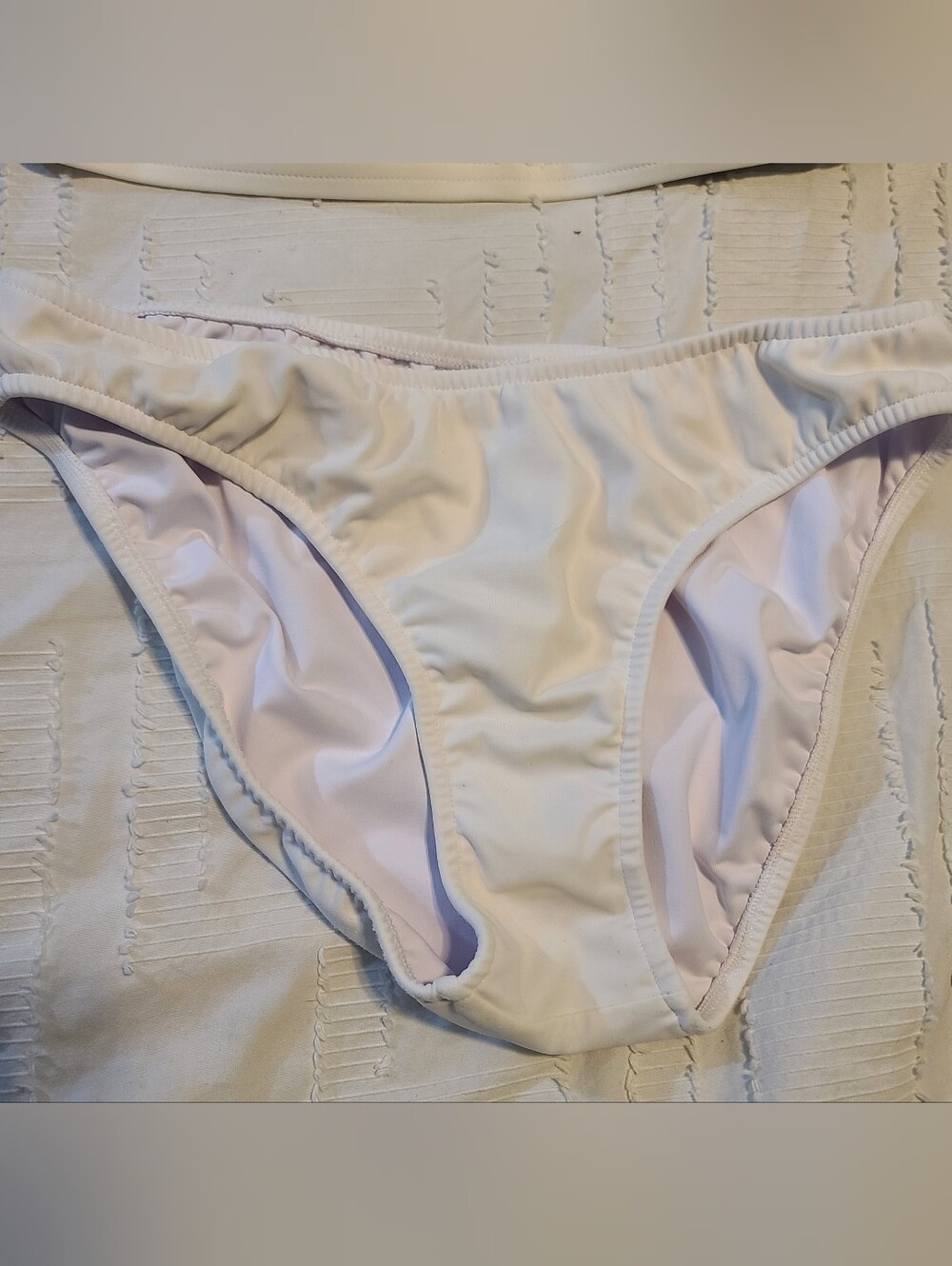 Venus White Solid Halter Bikini 2-Piece Set Lined Padded Cup DD Size L - Picture 3 of 6